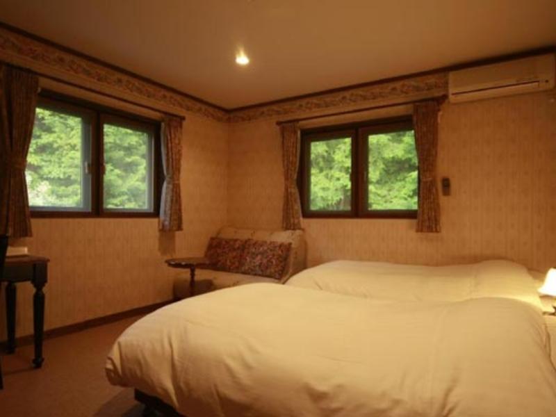 Hotel Gusthof Lumiere à Fujikawaguchiko Extérieur photo